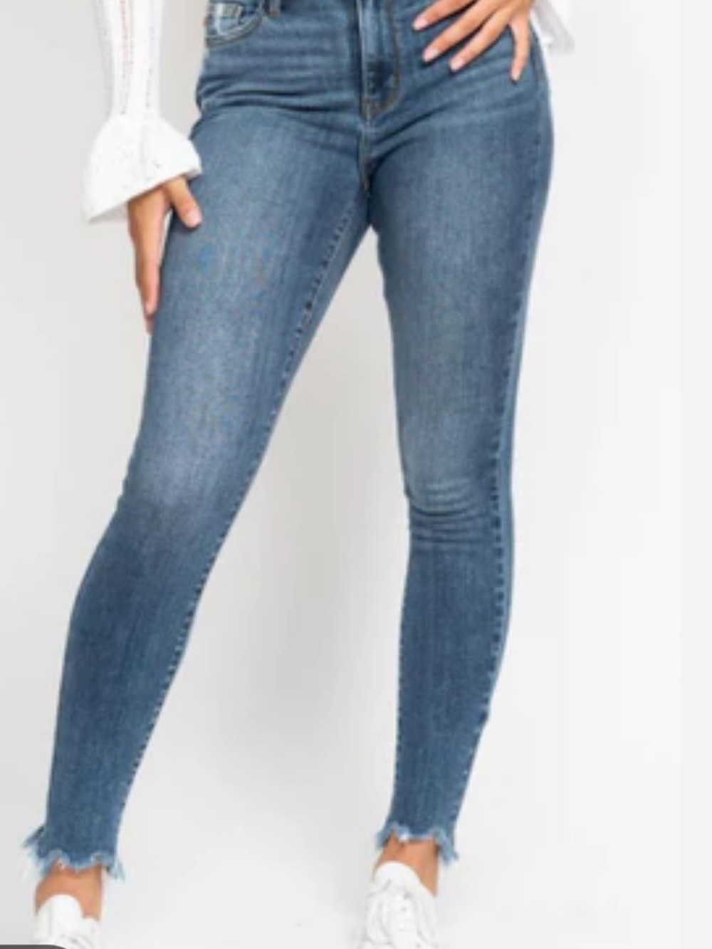 Judy Blue Ankle Jeans in Deep Blue